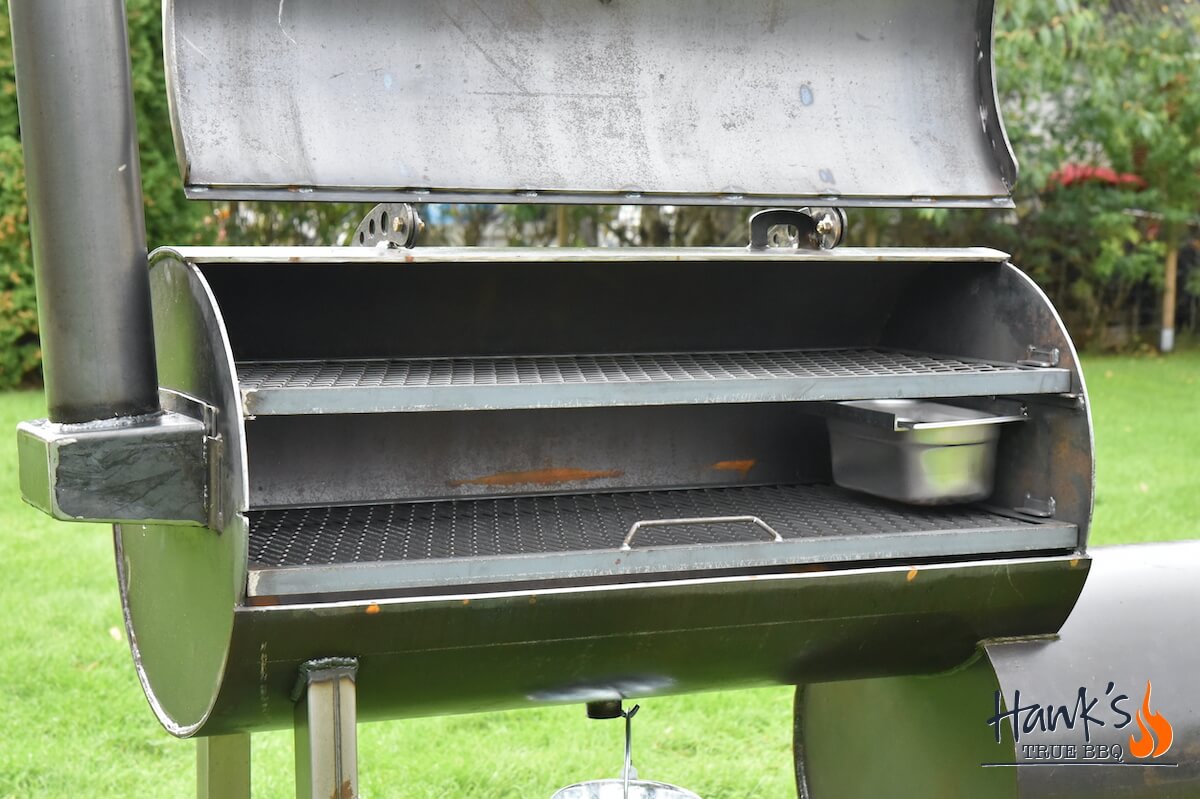 Hank's Offset Smoker - Shelves